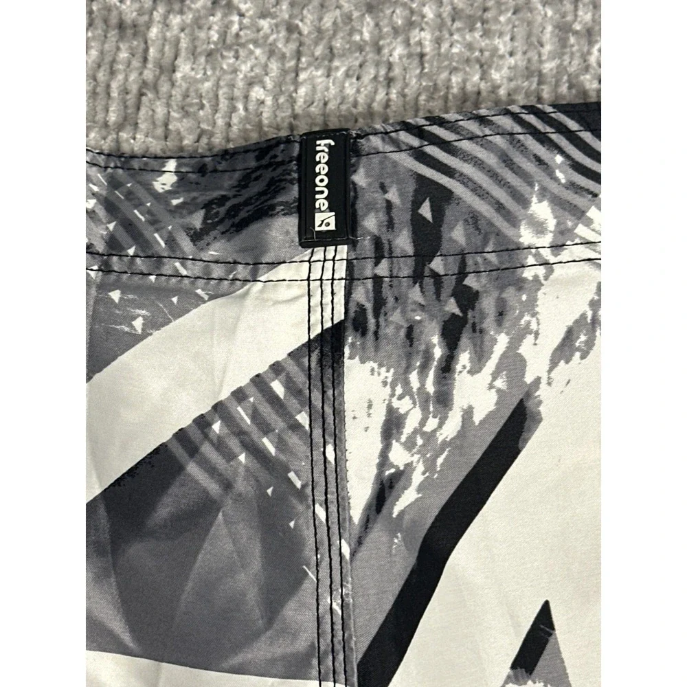Vintage Freeone Board Shorts Black White Grunge Skate Surf Swim Trunks 36